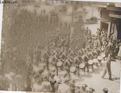 PHOTO ANCIENNE SITUEE - LA FETE DE L'ECOLE MILITAIRE PREPARATOIRE D'AUTUN