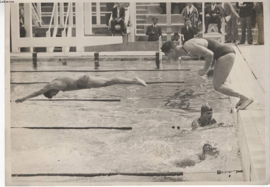 PHOTO ANCIENNE SITUEE - NATATION FRANCE-HONGRIE AU STADE NAUTIUE DES TOURELLES A PARIS