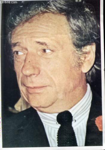 1 PHOTO EN COULEURS DE YVES MONTAND