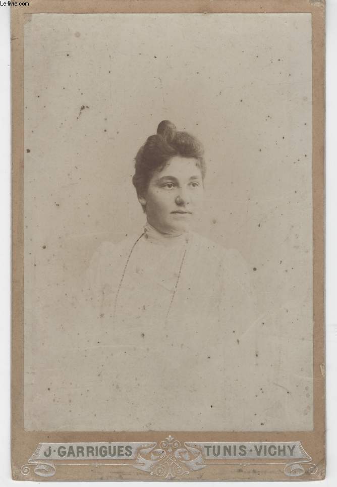 PHOTO ANCIENNE NON SITUEE - PORTRAIT DAME CHIGNON
