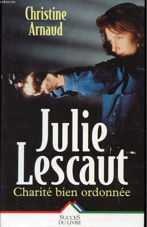 JULIE LESCAUT. CHARITE BIEN ORDONNEE